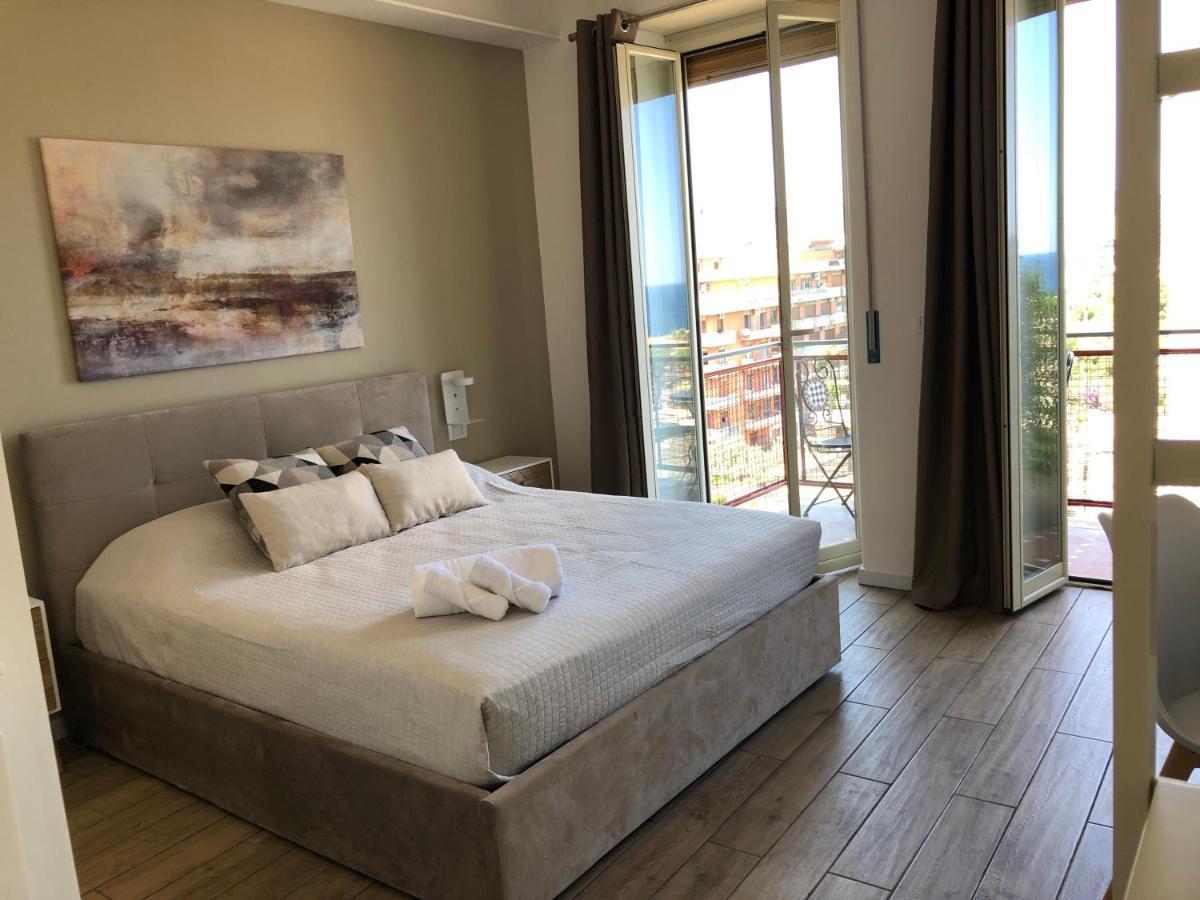 Seascape Rooms 卡塔尼亚 外观 照片