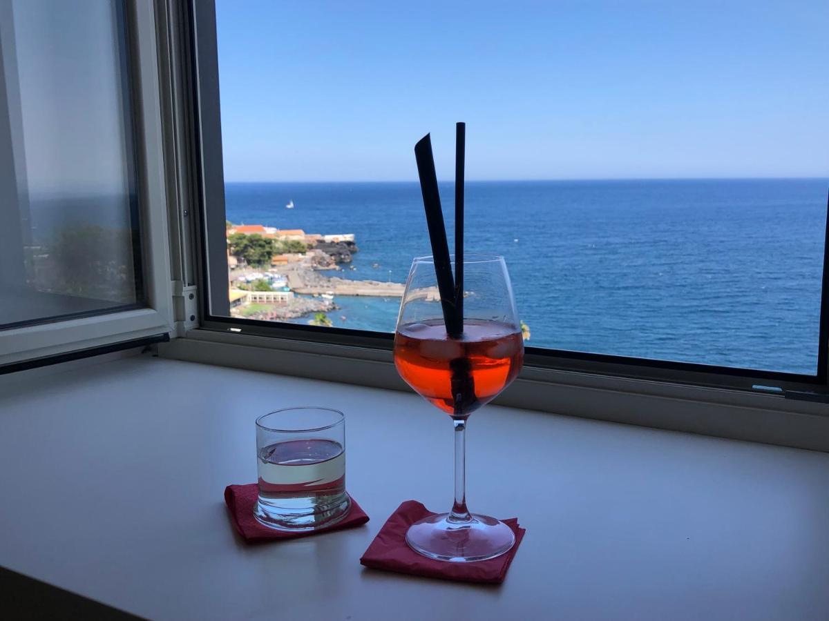 Seascape Rooms 卡塔尼亚 外观 照片