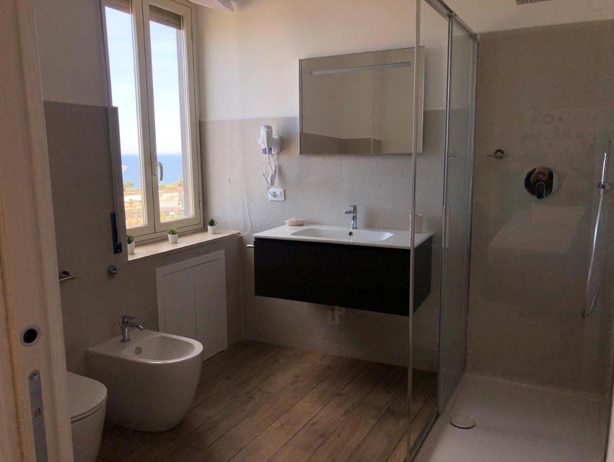 Seascape Rooms 卡塔尼亚 外观 照片