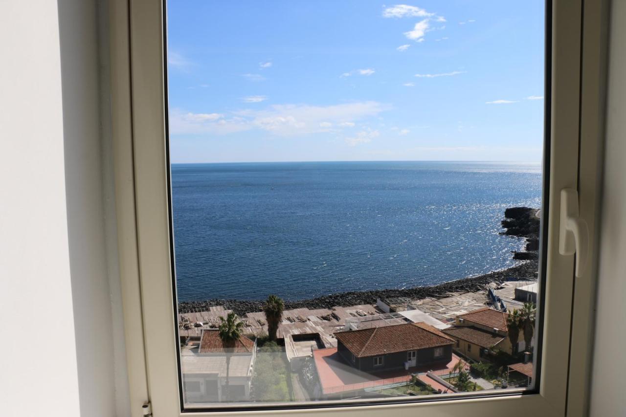 Seascape Rooms 卡塔尼亚 外观 照片